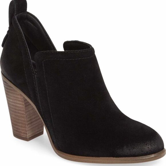 Vince Cameo Francia Black Suede Stacked Heel Booties Sz 6 - Picture 1 of 7